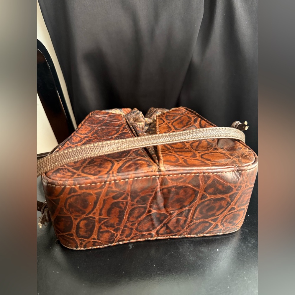 80s Brown Leather Box Bag Reptile Embossed Marble Ruched Drawstring Crossbody - Picture 8 of 8